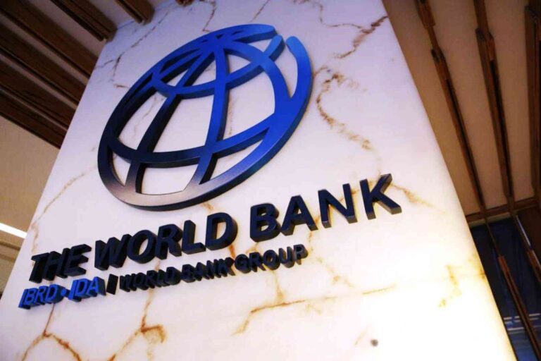 البنك الدولي: عجز ميزانية الدولة سينخفض بـ8% خلال 2024