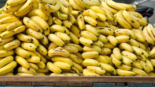 الجزائر : تتبعات قضائية لموردي الموز بسبب المضاربة وارتفاع الاسعار