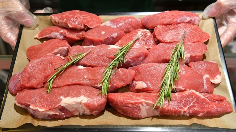 منظمة إرشاد المستهلك تطالب سعيّد بالتدخل لتسقيف أسعار اللحوم الحمراء قبل العيد