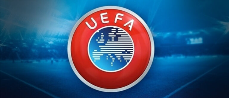 الاتحاد الأوروبي لكرة القدم يعمم قاعدة الحوار بين القادة والحكام إلى جميع المسابقات