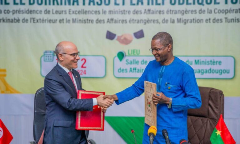 توقيع 8 اتفاقيات تعاون بين تونس و بوركينا فاسو