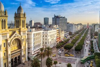 Tunis avance dans le classement des villes mondiales selon AT Kearney