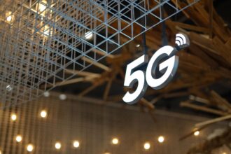 La-5G-en-Afrique-Un-Avenir-Prometteur-pour-lInnovation-Technologique-et-le-Developpement-Economiqu