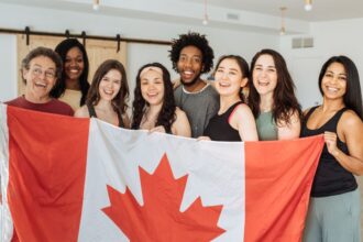 Le Canada, un paradis pour les immigrants ? La réalité pourrait vous surprendre