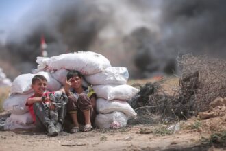 Medecins-en-Action-La-Tunisie-Marche-pour-la-Palestine-Un-Cri-de-Solidarite-Medicale