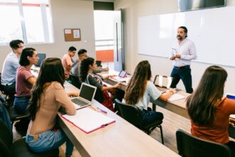 Tunisie-Un-Record-Historique-66-de-Filles-Inscrites-dans-les-Universites-Publiques