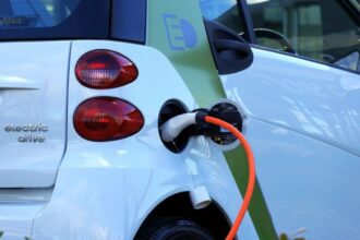 Choc-Ecologique-LAfrique-du-Sud-Electrifie-son-Parc-Automobile-des-2026