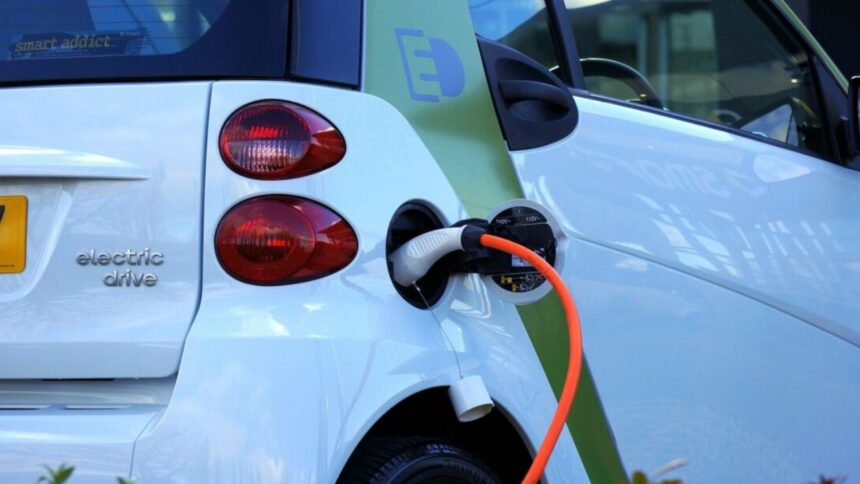 Choc-Ecologique-LAfrique-du-Sud-Electrifie-son-Parc-Automobile-des-2026