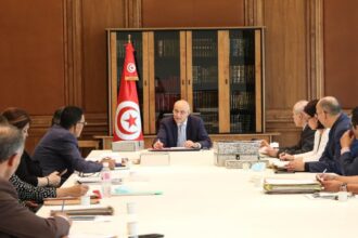 Decouvrez-lIncroyable-Decision-qui-Transformera-lEconomie-Tunisienne