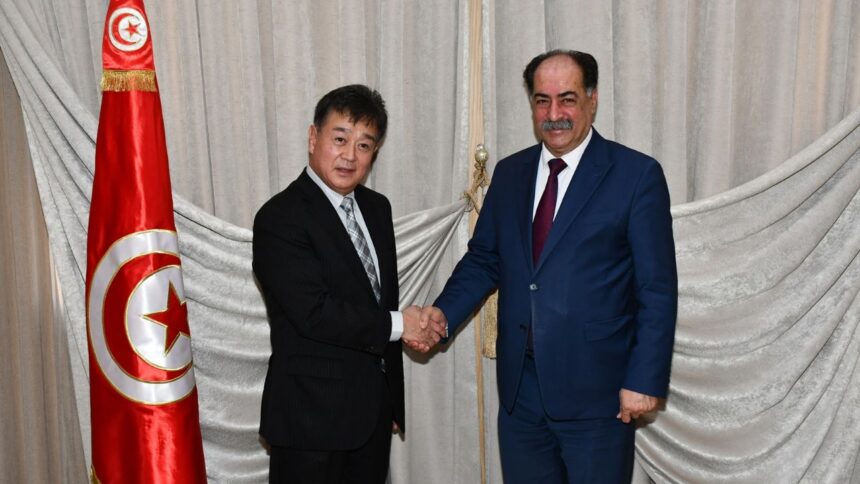 Coopération Renforcée entre la Tunisie et le Japon : Ambassadeur OSUGA et le Ministre de l'Intérieur se Réjouissent des Avancées en Sécurité