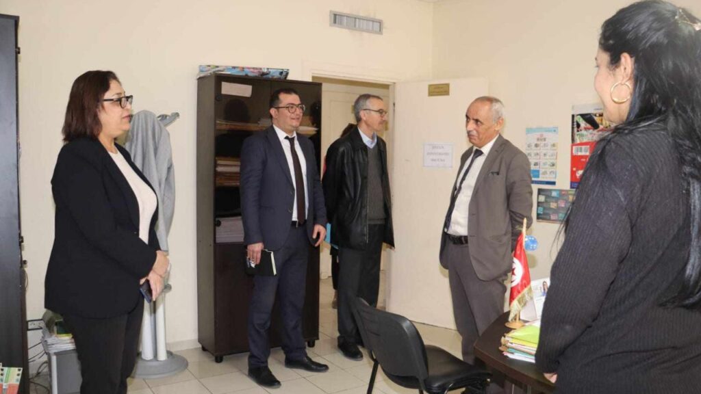 La-Ministre-du-Commerce-visite-lInstitut-National-de-la-Consommation