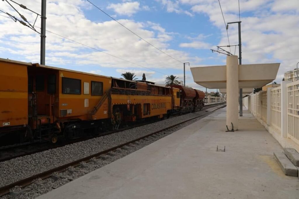 La liaison ferroviaire rapide relie Tunis à la région de Gobaâ