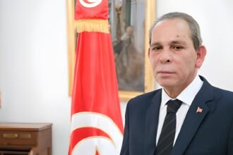 Le premier Ministre Tunisien Rencontre des Représentants du FMI à Davos