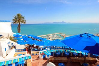 Tourisme-en-Tunisie-avec-une-Hausse-de-165-des-Recettes-selon-la-BCT