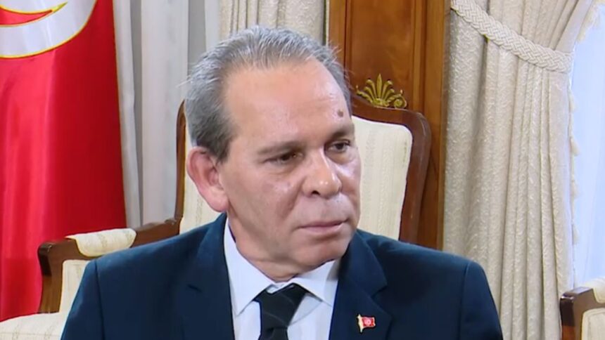 Gouvernement-Hachani-Mesures-Cruciales-pour-lEconomie-Tunisienne