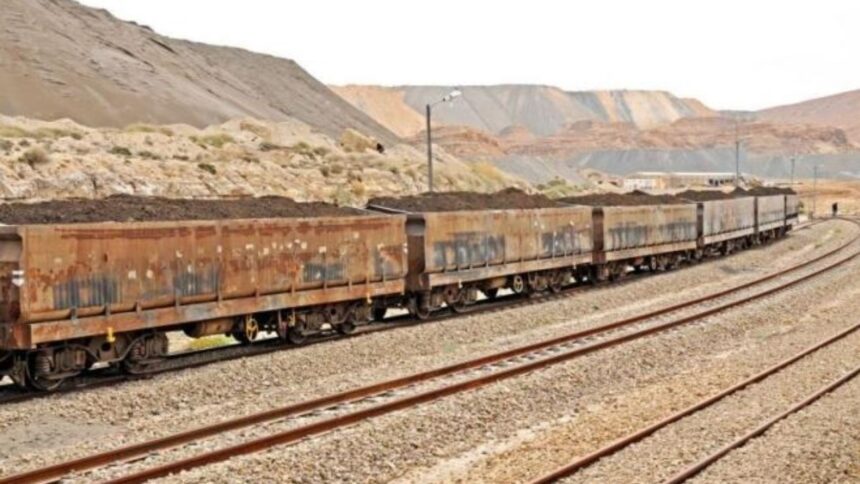 La-Tunisie-investit-dans-des-locomotives-de-pointe-pour-le-phosphate