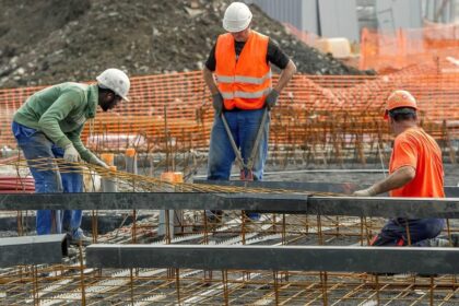 Partenariat-pour-la-Formation-Complementaire-dans-le-Secteur-de-la-Construction.jpg