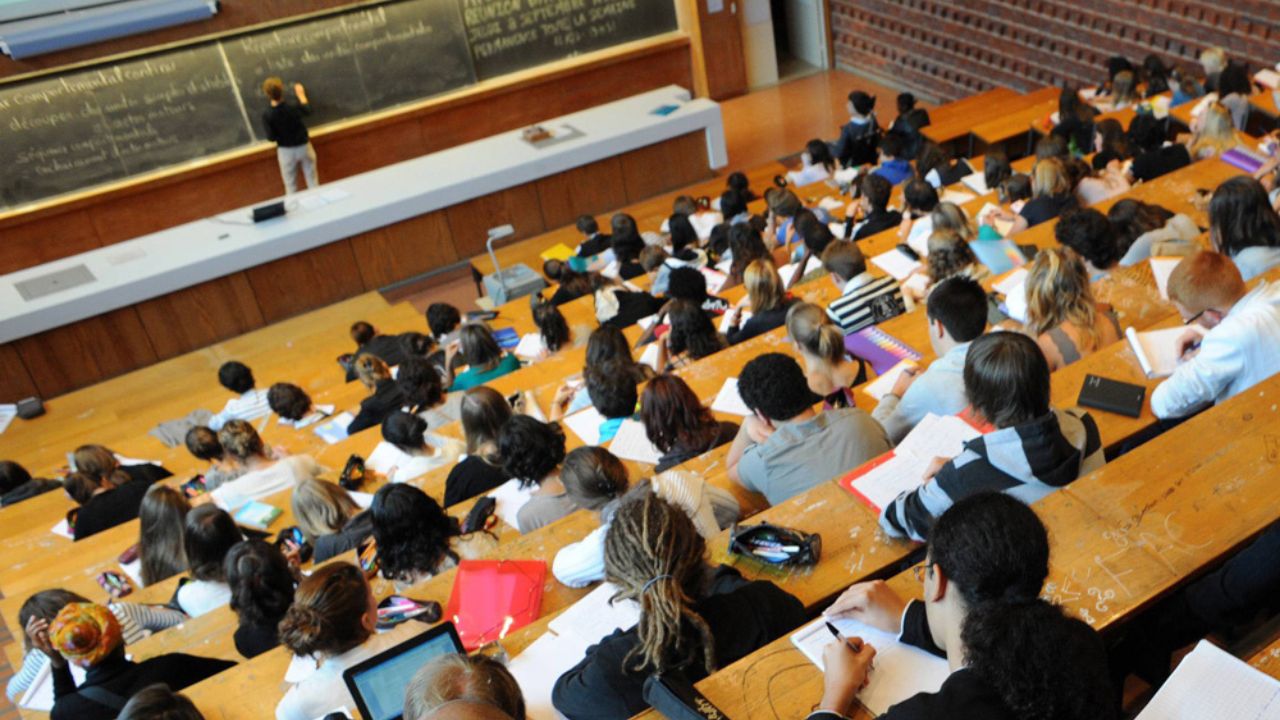 Rentrée universitaire : 69 000 lits, 14 millions de repas et 170 millions de dinars en bourses