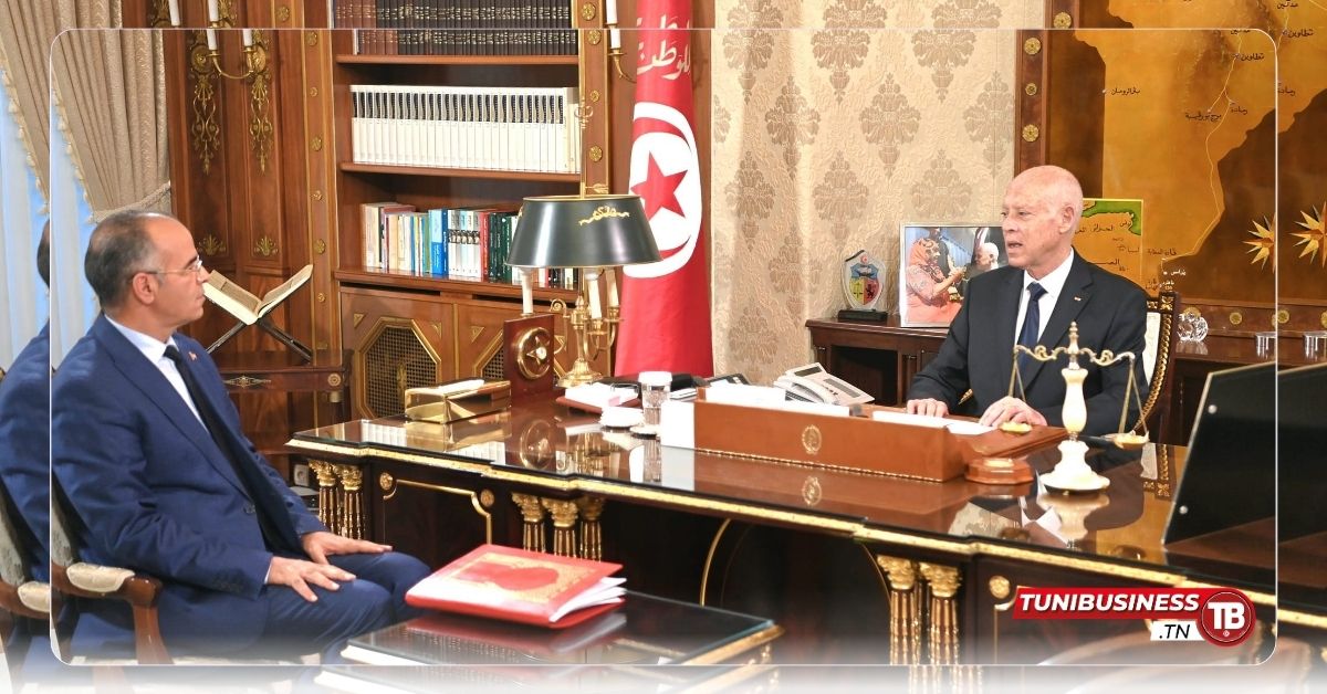 Saïed Annonce la Fin de la Sous-Traitance et des Contrats CDD en Tunisie