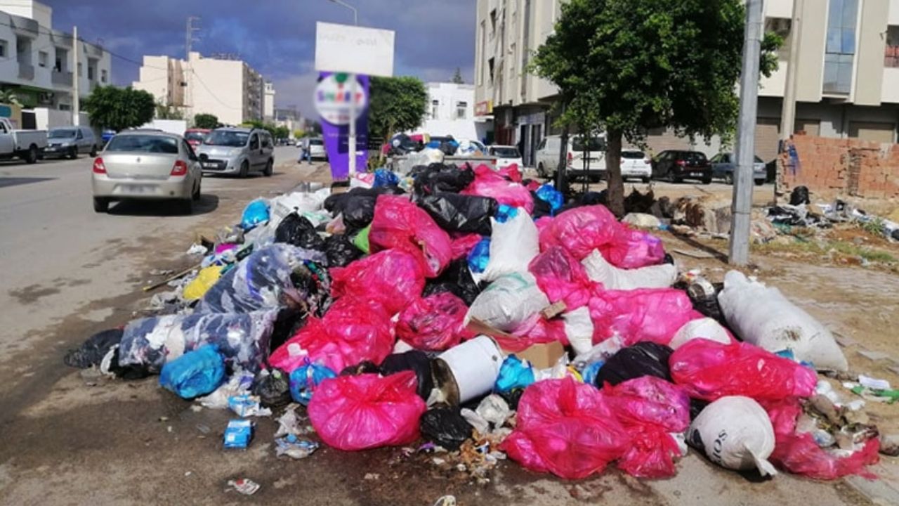 Sfax Opération de Collecte des Déchets dans Diverses Zones de Sfax-Ouest