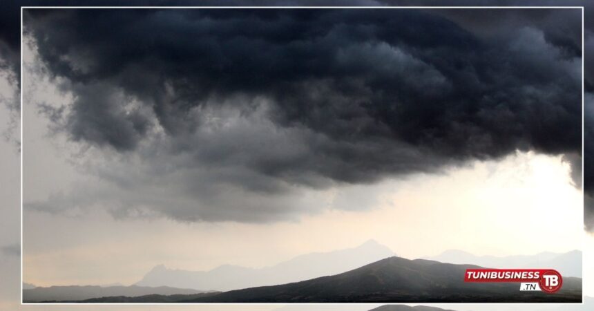 Prévisions Météo Nuages et Averses Attendues cette Nuit